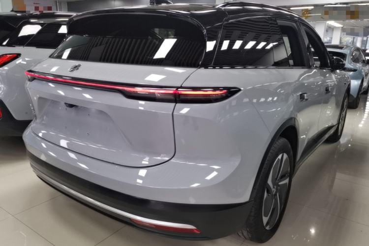 Used Nio ES6 2023 75 kWh Rear Right 45 Deg
