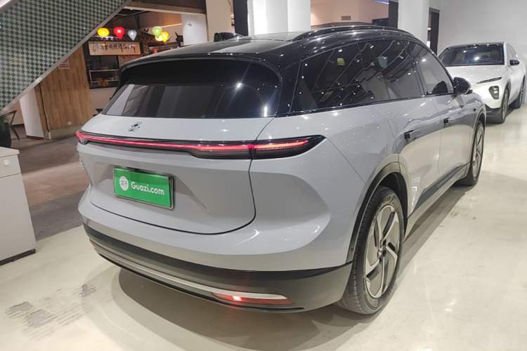 Used Nio ES6 2023 75 kWh Rear Right 45 Deg