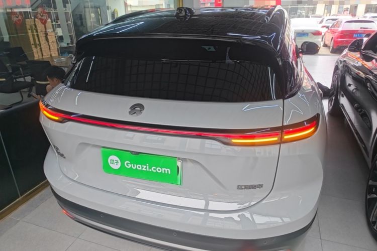 Used Nio ES6 2023 75 kWh Rear
