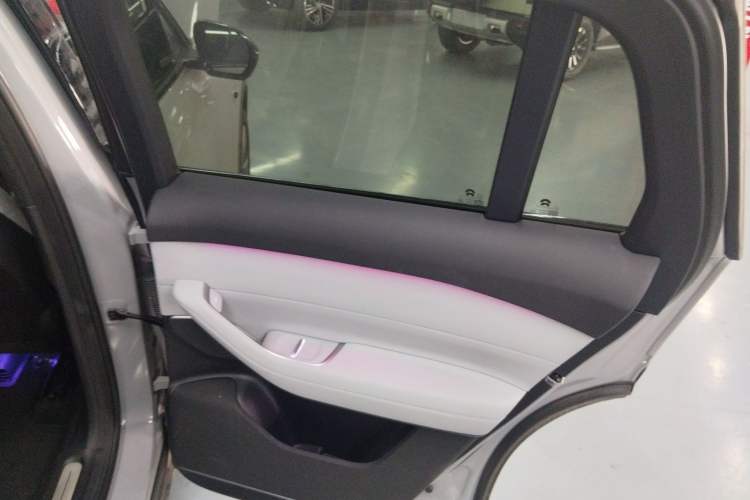Used Nio ES6 2023 75 kWh Right Rear Door Interior