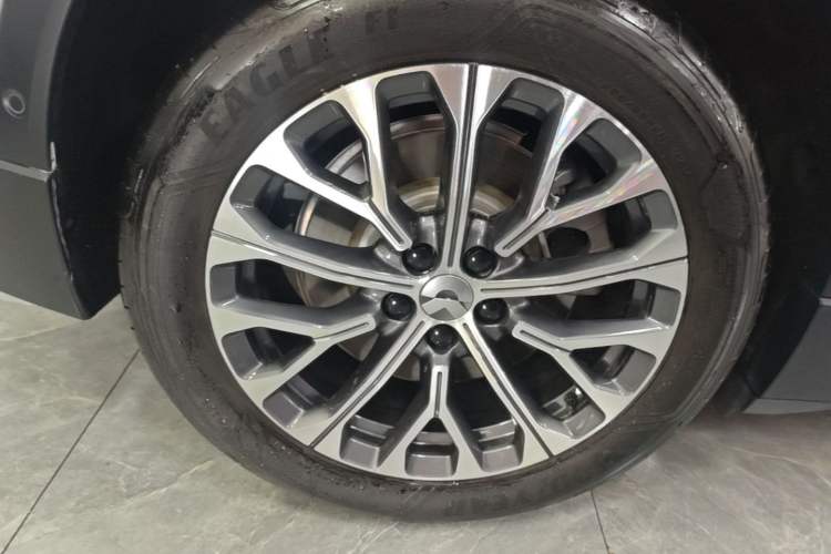 Used Nio ES6 2023 75 kWh Right Rear Wheel Hub