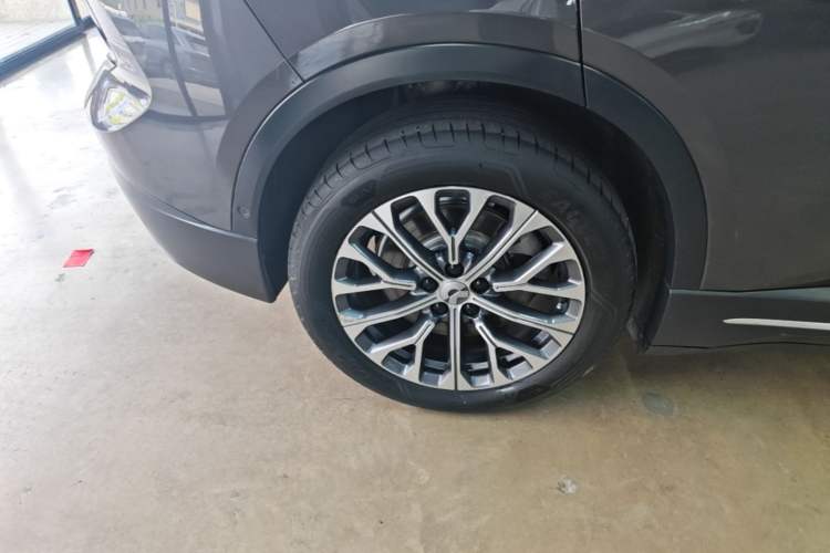 Used Nio ES6 2023 75 kWh Right Rear Wheel Hub
