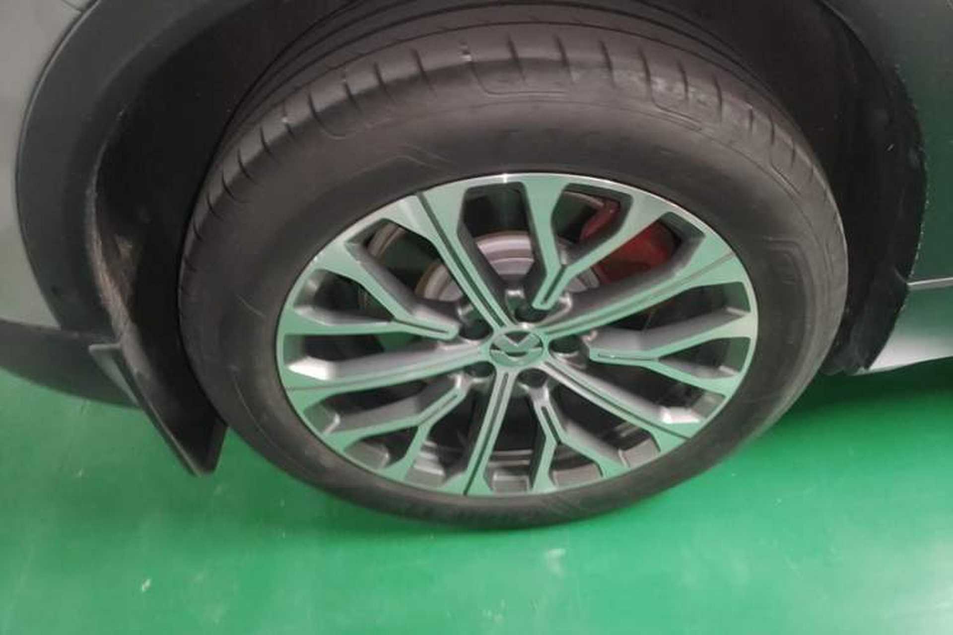 Used Nio ES6 2023 75 kWh Right Rear Wheel Hub
