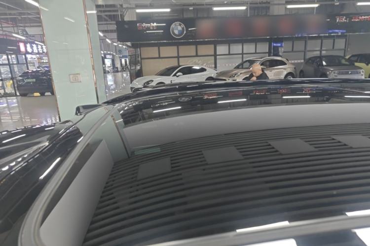 Used Nio ES6 2023 75 kWh Roof