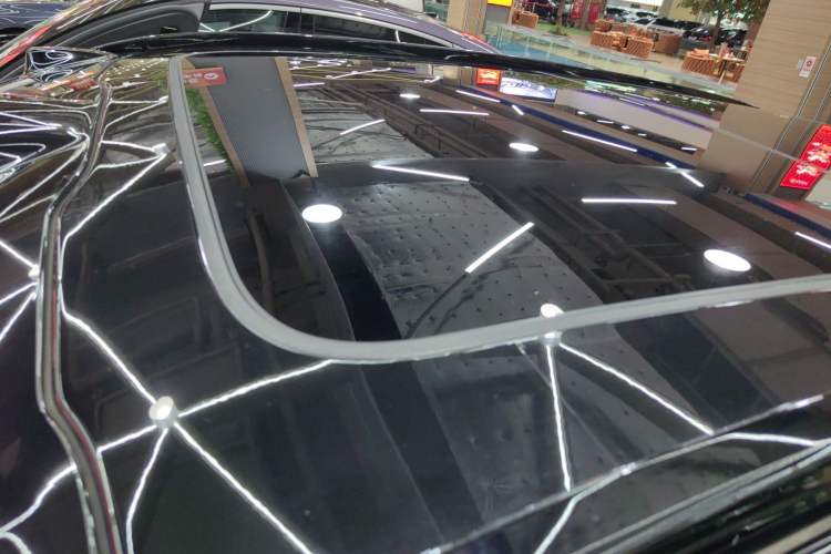 Used Nio ES6 2023 75 kWh Roof