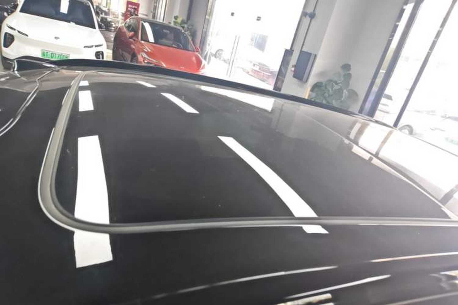 Used Nio ES6 2023 75 kWh Roof