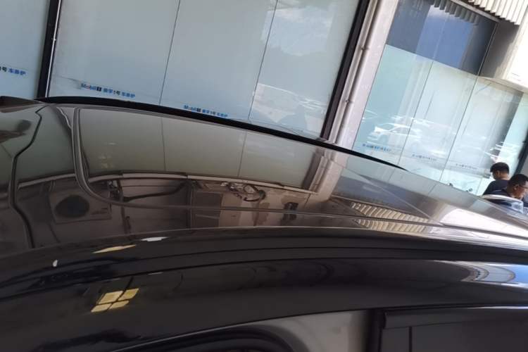 Used Nio ES6 2023 75 kWh Roof