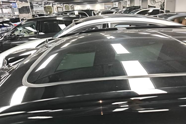 Used Nio ES6 2023 75 kWh Roof