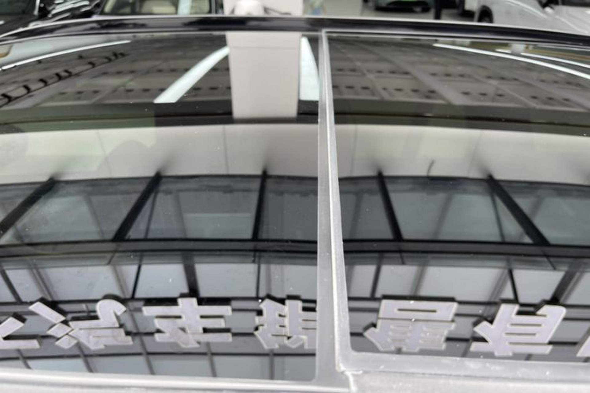 Used Nio ES6 2023 75 kWh Roof