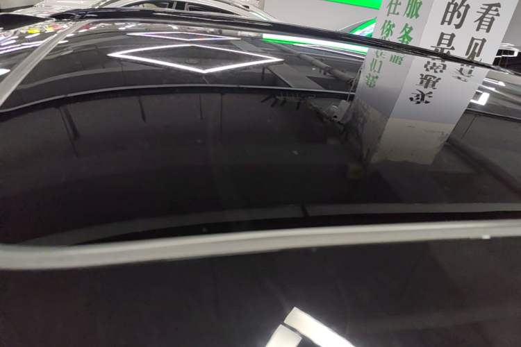 Used Nio ES6 2023 75 kWh Roof