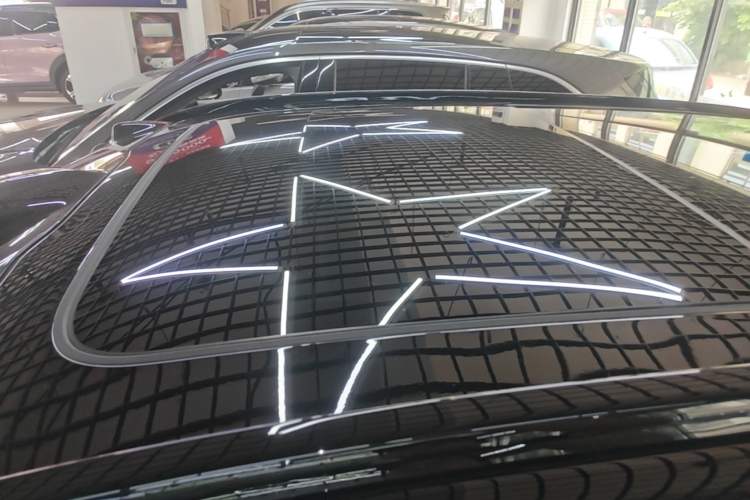 Used Nio ES6 2023 75 kWh Roof