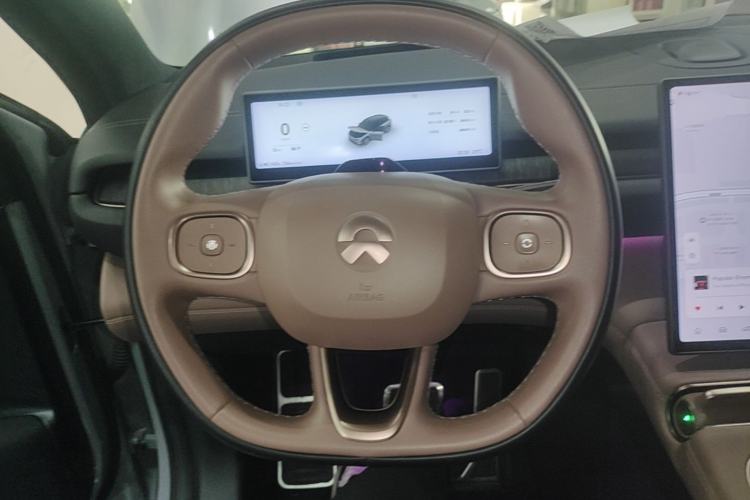Used Nio ES6 2023 75 kWh Steering Wheel