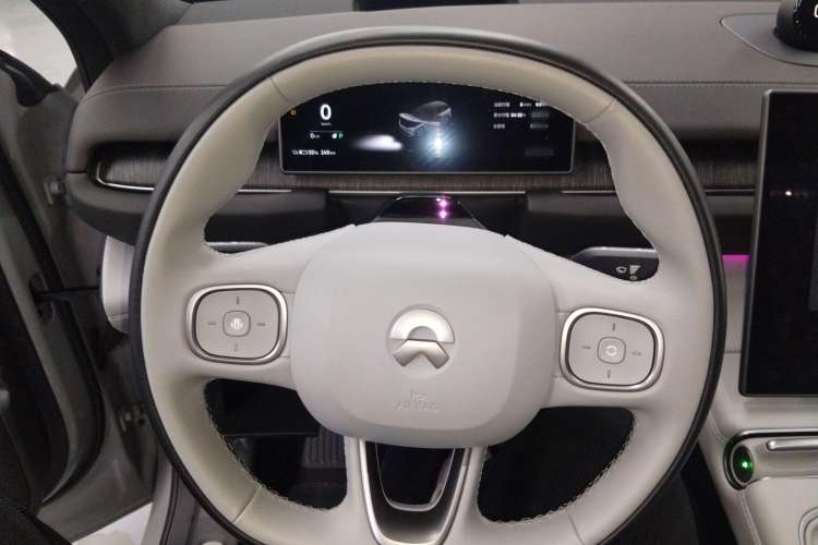 Used Nio ES6 2023 75 kWh Steering Wheel