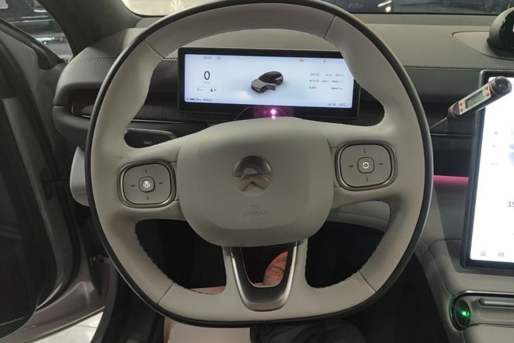 Used Nio ES6 2023 75 kWh Steering Wheel