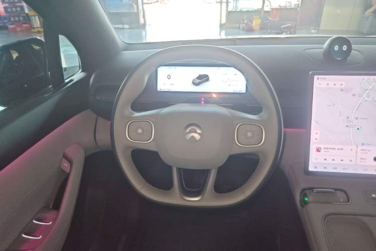 Used Nio ES6 2023 75 kWh Steering Wheel