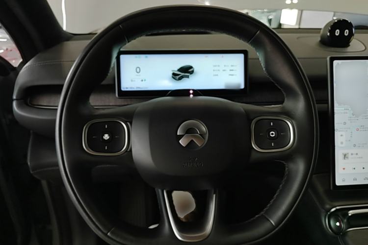 Used Nio ES6 2023 75 kWh Steering Wheel