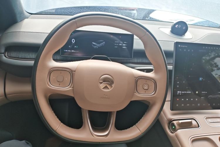 Used Nio ES6 2023 75 kWh Steering Wheel