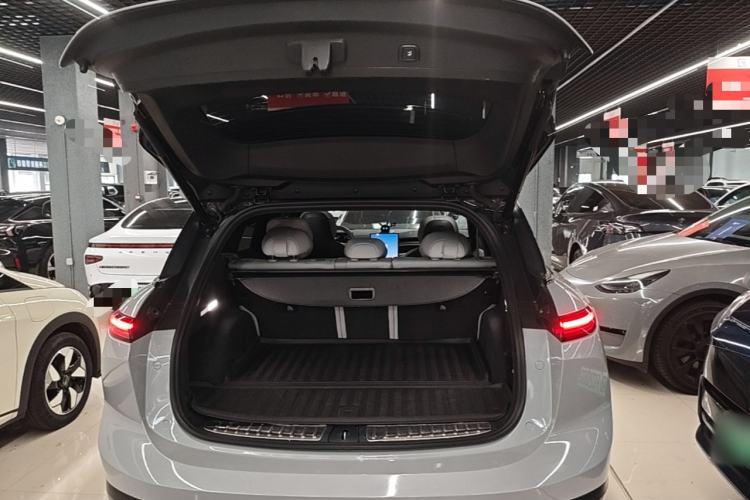 Used Nio ES6 2023 75 kWh Trunk