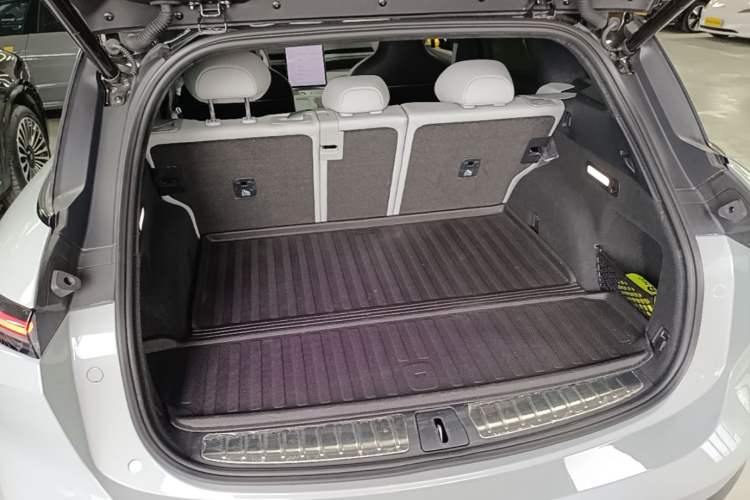 Used Nio ES6 2023 75 kWh Trunk