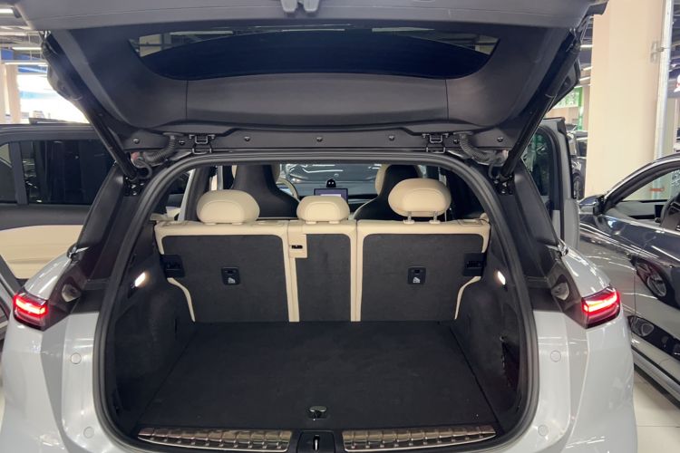 Used Nio ES6 2023 75 kWh Trunk