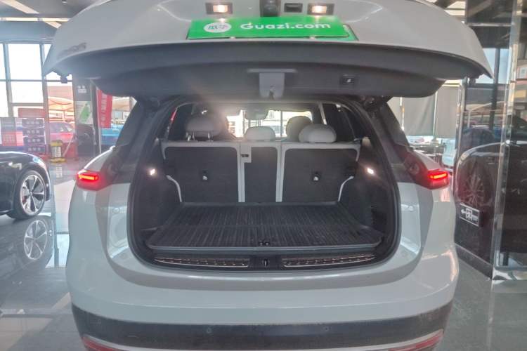 Used Nio ES6 2023 75 kWh Trunk