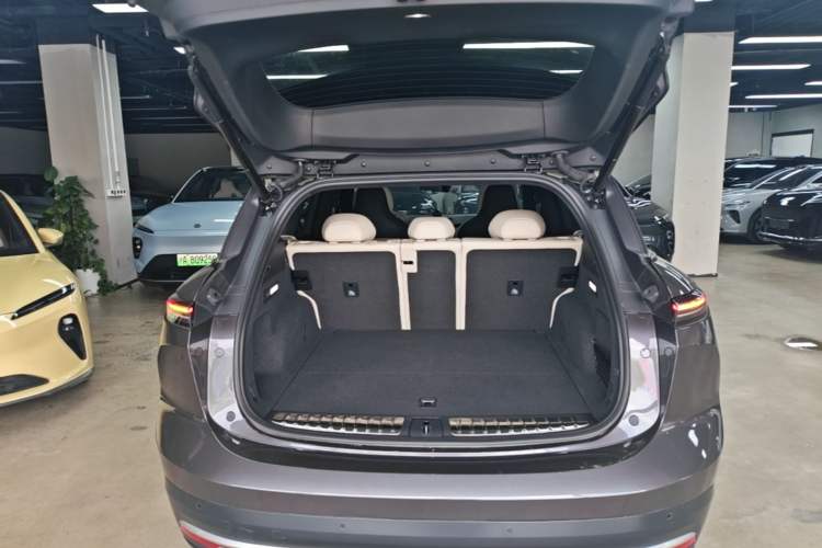 Used Nio ES6 2023 75 kWh Trunk
