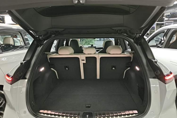 Used Nio ES6 2023 75 kWh Trunk