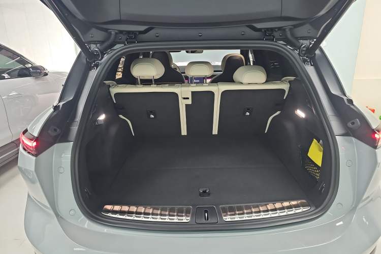 Used Nio ES6 2023 75 kWh Trunk