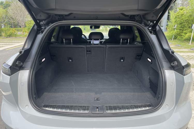 Used Nio ES6 2023 75 kWh Trunk