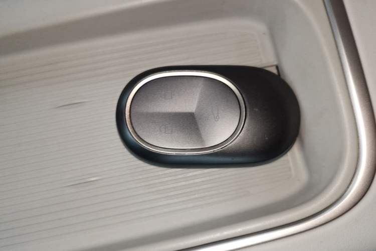 Used Nio ES6 2023 75 kWh Vehicle Key