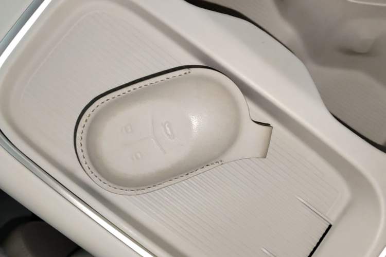 Used Nio ES6 2023 75 kWh Vehicle Key