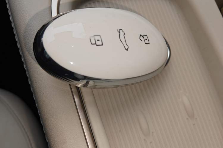 Used Nio ES6 2023 75 kWh Vehicle Key