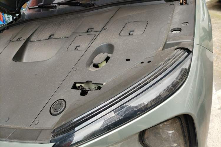 Used Nio ES6 2023 75 kWh Engine Bay Left