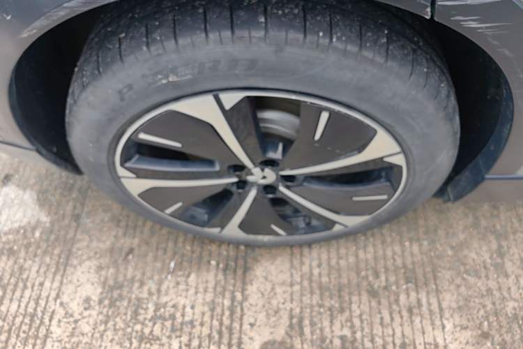 Used Nio ES6 2023 100kWh Exterior 5