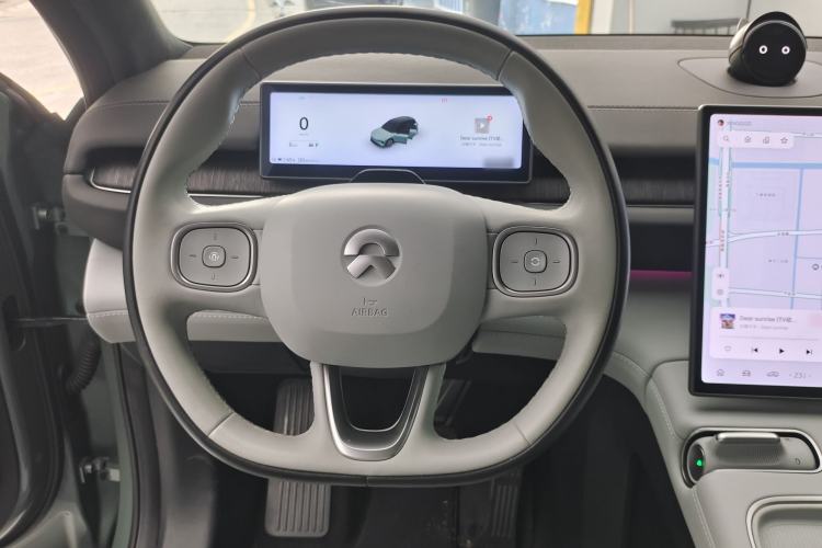 Used Nio ES6 2023 75 kWh Interior 4