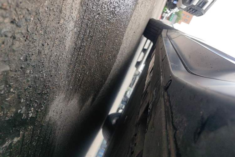 Used Nio ES6 2023 100kWh Right Side Sill