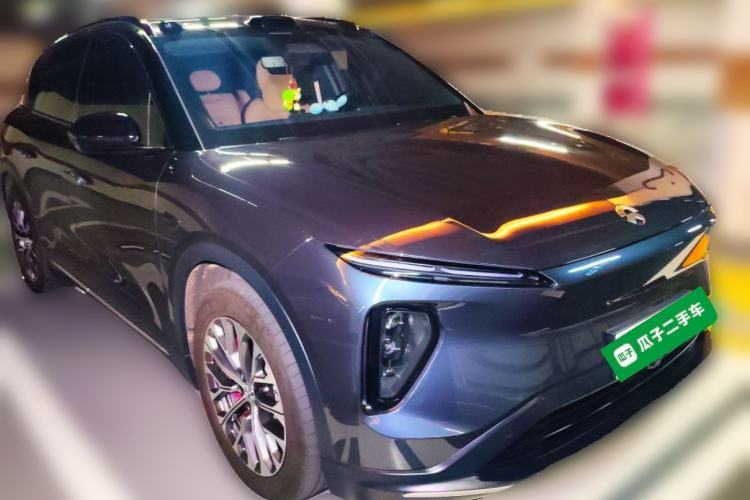 Used Nio ES6 2023 100kWh Front Right 45 Deg