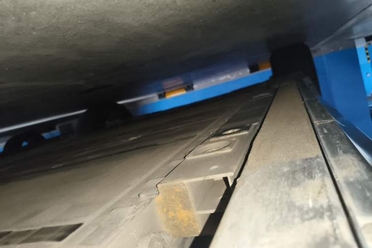Used Nio ES6 2023 75 kWh Chassis Front Right