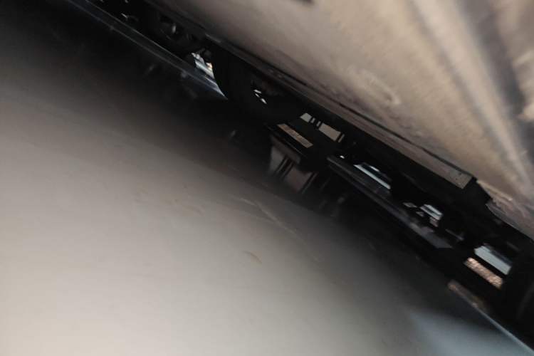Used Nio ES6 2023 75 kWh Chassis Rear Left