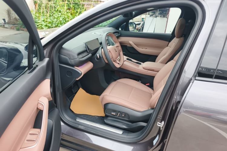 Used Nio ES6 2023 75 kWh Driver Seat
