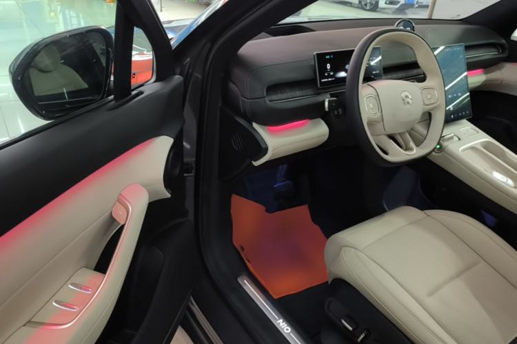 Used Nio ES6 2023 75 kWh Driver Seat