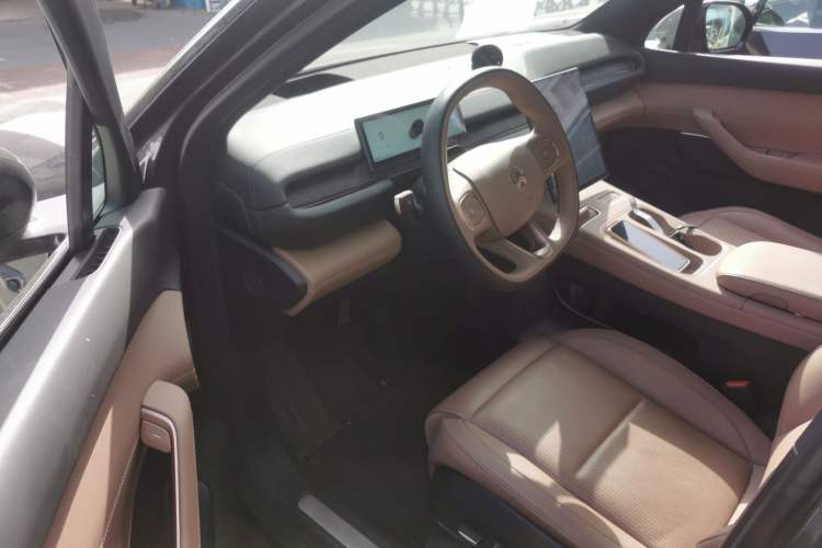 Used Nio ES6 2023 75 kWh Driver Seat
