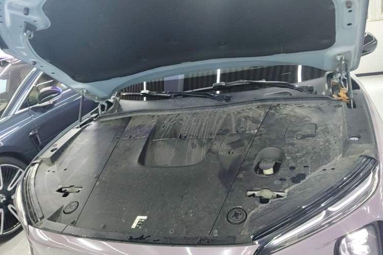 Used Nio ES6 2023 75 kWh Engine Bay
