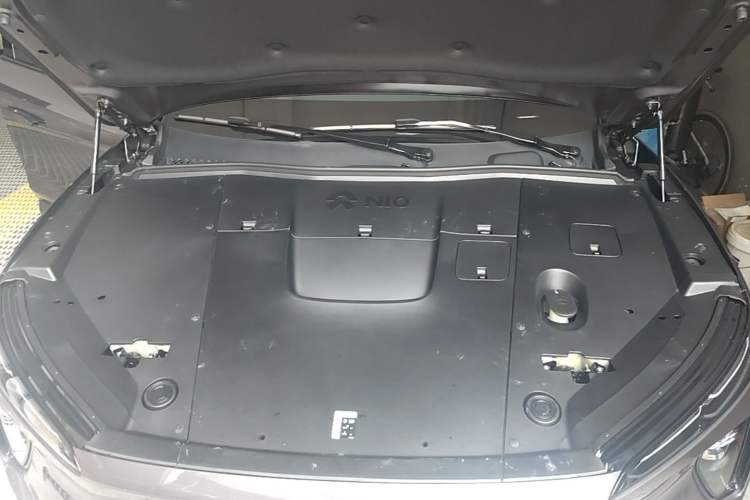 Used Nio ES6 2023 75 kWh Engine Bay