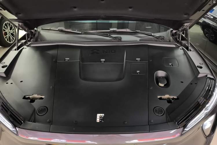 Used Nio ES6 2023 75 kWh Engine Bay