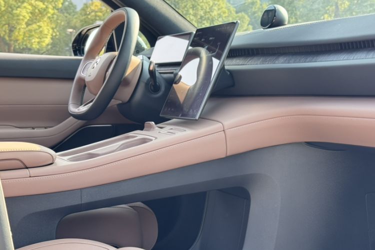 Used Nio ES6 2023 75 kWh Exterior 10