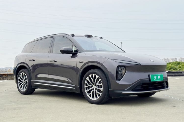 Used Nio ES6 2023 75 kWh Exterior 2