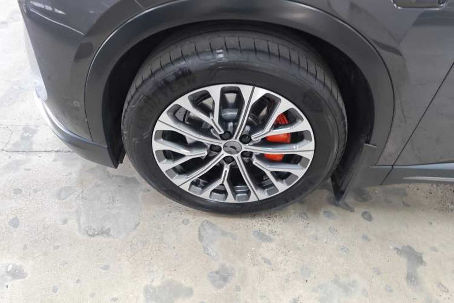 Used Nio ES6 2023 75 kWh Exterior 4