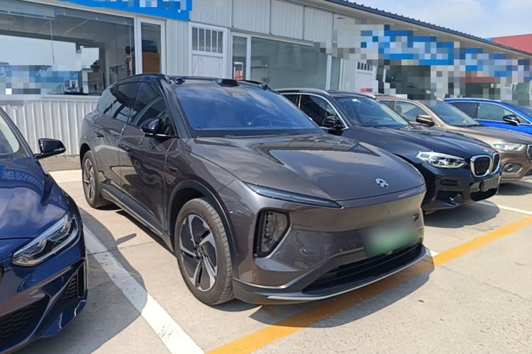Used Nio ES6 2023 75 kWh Front Right 45 Deg