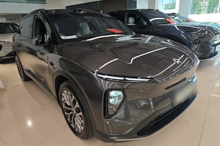 Used Nio ES6 2023 75 kWh Front Right 45 Deg